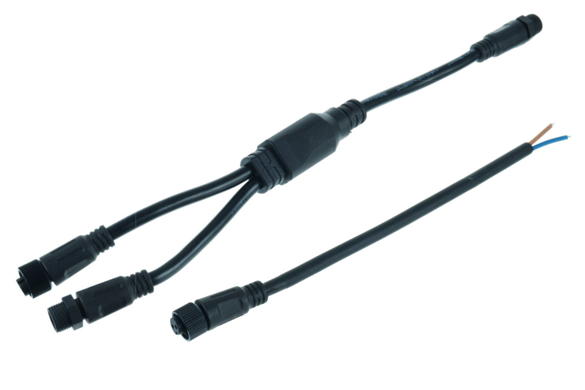 T-Verbindungskabel für 2 DirectDMX LED-Bänder LK11-6010 + 24V Einspeisung T-Verbindungskabel für 2 DirectDMX LED-Bänder LK11-6010 + 24V Einspeisung